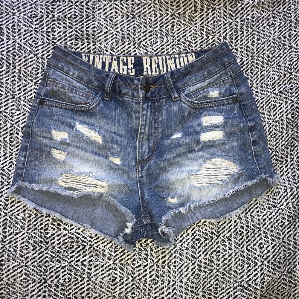 Distressed shorts